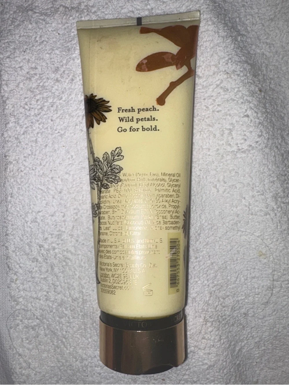 Victoria's Secret Daring Peach Daisy Lotion - Cream, Copper & Black Floral